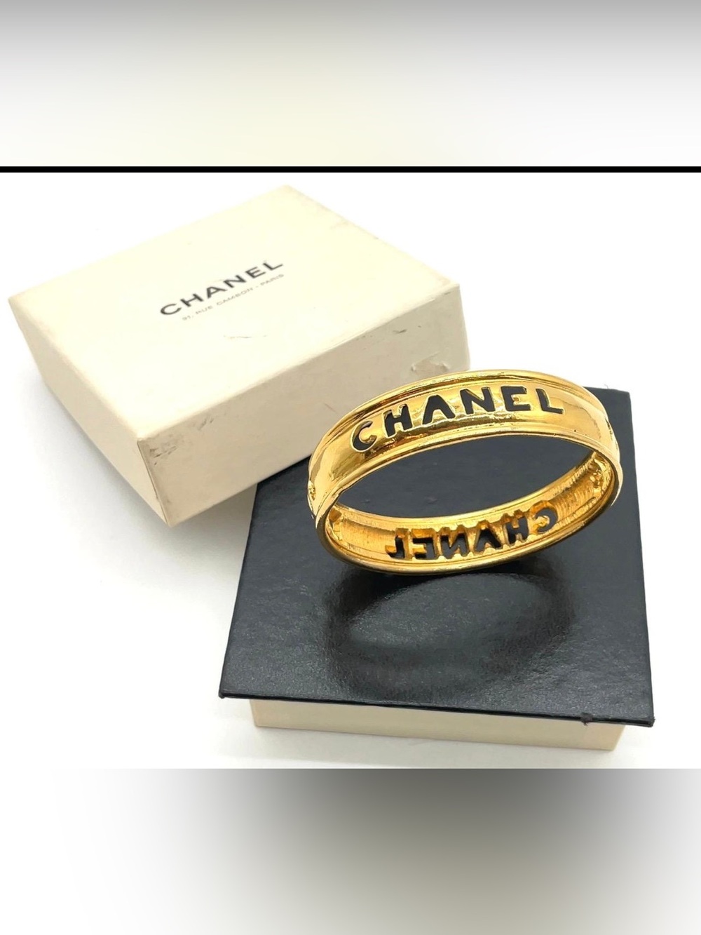 CHANEL 24kgp Vintage Cutout Logo Bangle